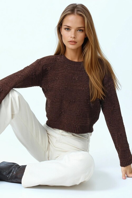 Kabartma Desenli Bisiklet Yaka Uzun Kollu Triko Kazak