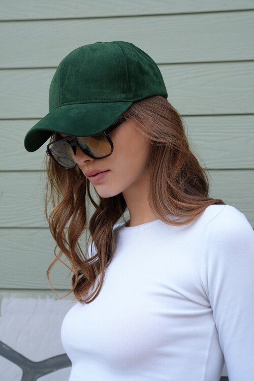 Kadife Dokulu Kavisli Siperlik Ayarlanabilir Şapka