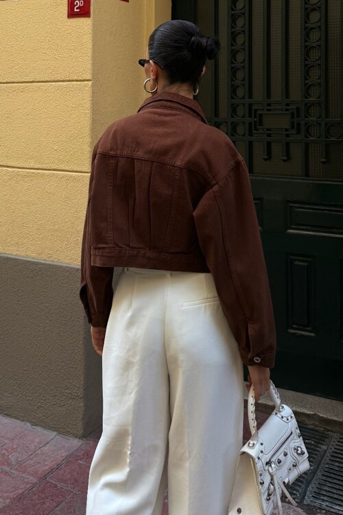 Kahverengi Çif Cepli Düğme Kapamalı Crop Denim Ceket