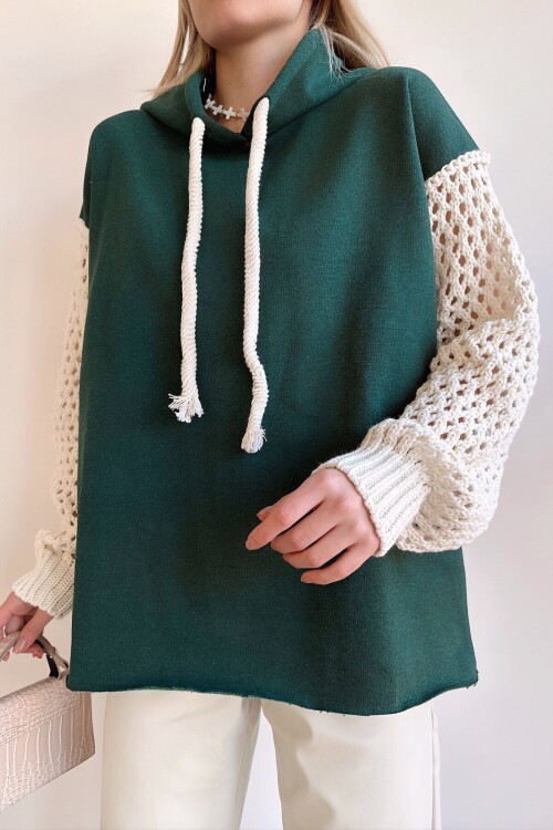 Yeşil Kapüşonlu File Örgü Kol Bağcıklı 3 İplik Sweatshirt