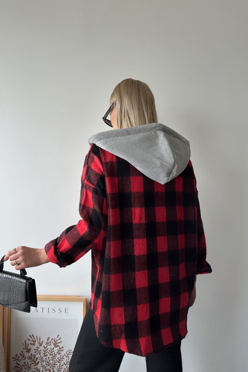 Kırmızı Kapüşonlu Oversize Cepli Düğmeli Ekose Gömlek Ceket