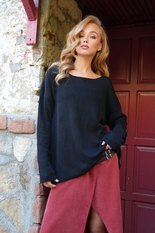 Kayık Yaka İnce Örme Kazak