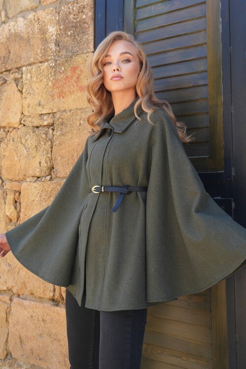 Kemer Detaylı Kaşe Pelerin Kaban