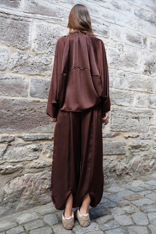 Polo Yaka Yarasa Kol Fermuar Kapamalı Ceket Ve Beli Lastlikli Pantolon Salaş Takım