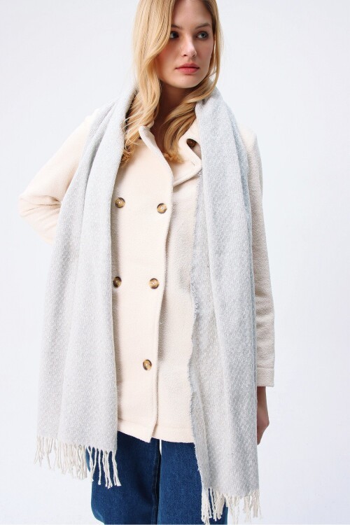 Taş Püsküllü Yumuşak Dokulu Kalın Şal