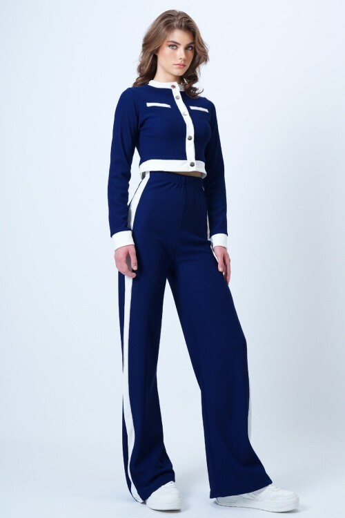 Renk Bloklu Crop Ceket Ve  Ottaban Pantolon Takım