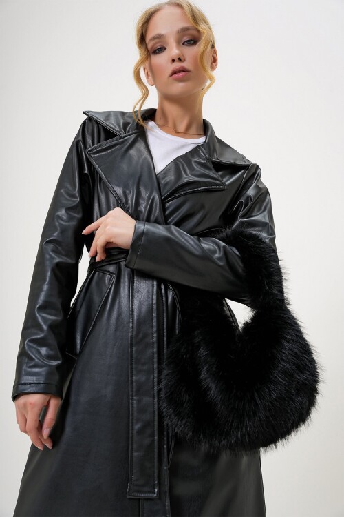 Siyah Tüylü Suni Kürük Omuz Çantası