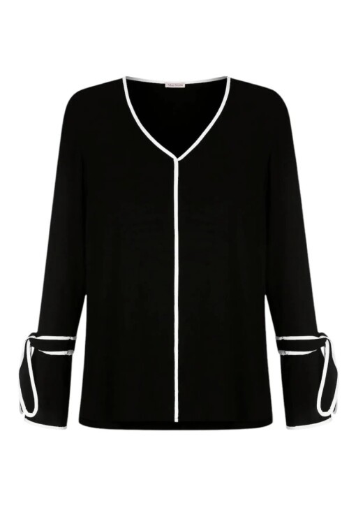 Siyah V Yaka Biyeli Kol Ucu Fiyonk Detaylı Bluz
