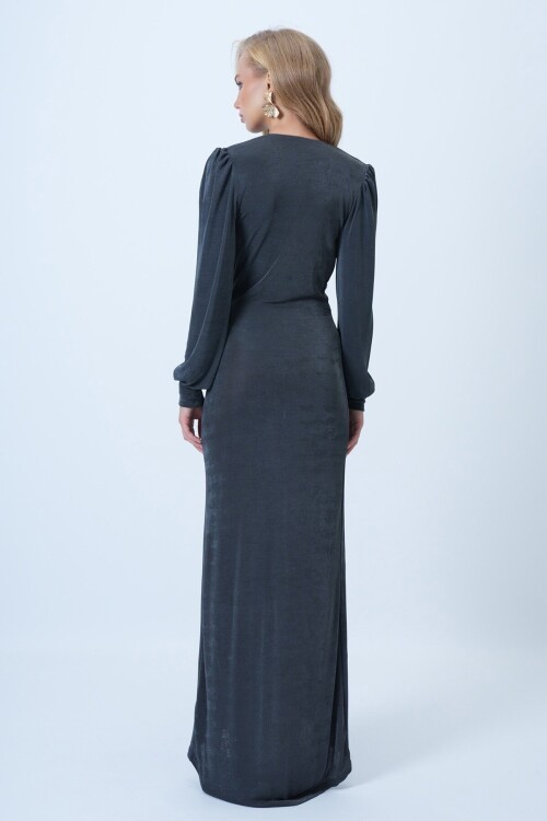 V Yaka Fular Detaylı Maxi Boy Buzzy Premium Elbise