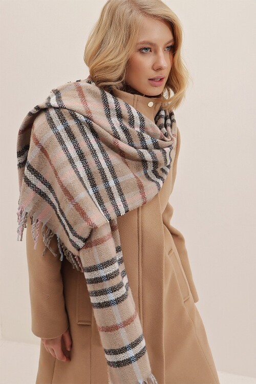 Bej Yün Karışımlı Ekose Desenli Şal