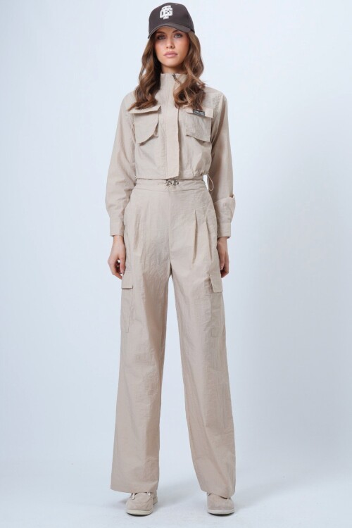 Hakim Yaka Çift Kapak Cepli Ceket Ve Bol Paça Pantolon Takım