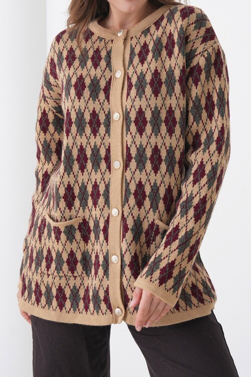 Baklava Desenli Düğmeli Cepli Triko Hırka