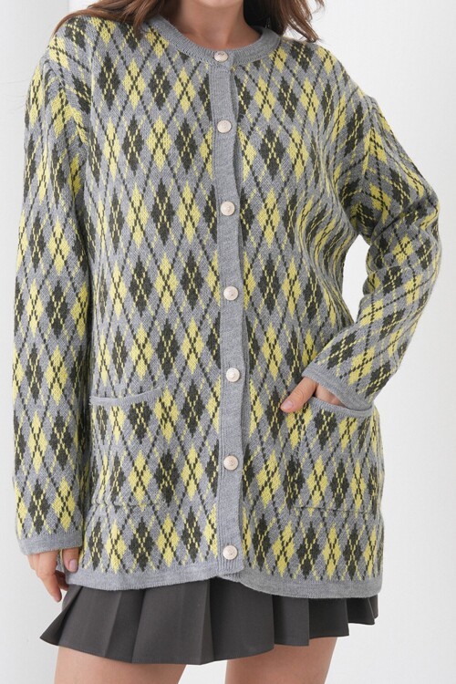 Baklava Desenli Düğmeli Cepli Triko Hırka