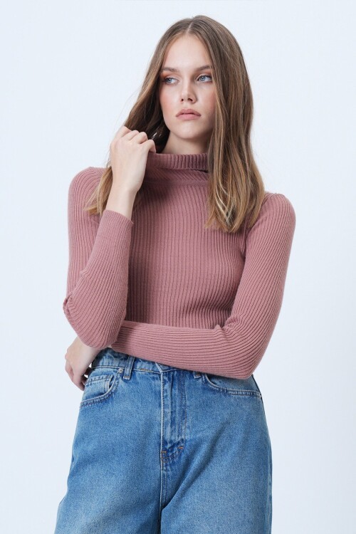 Balıkçı Yaka Fitilli Uzun Kollu Triko Kazak