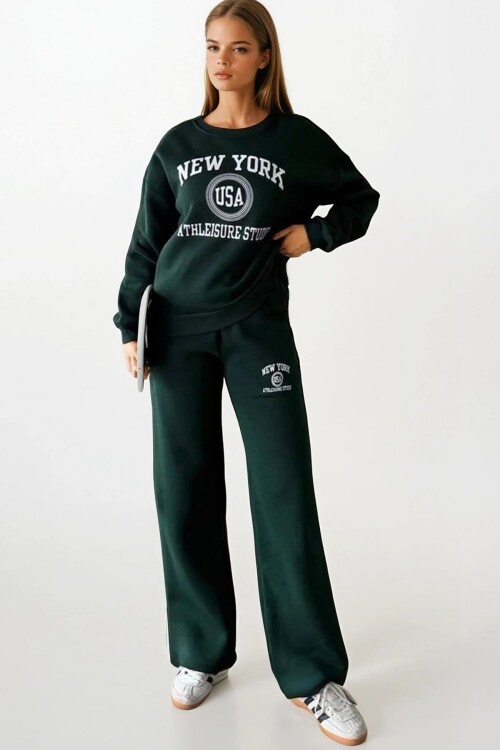 Baskılı Oversize Sweatshirt ve Geniş Paça  3 İplik Eşofman Takım