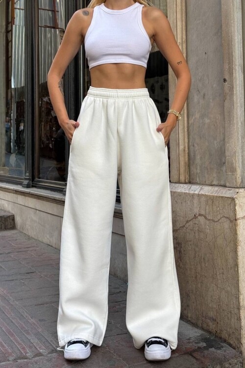 Beli ve Paçası LAstikli Çift Cepli 3 İplik Eşofman Altı