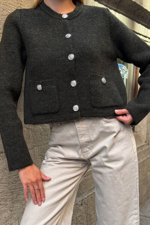 Bisiklet Yaka Çift Cepli Düğmeli Triko Hırka