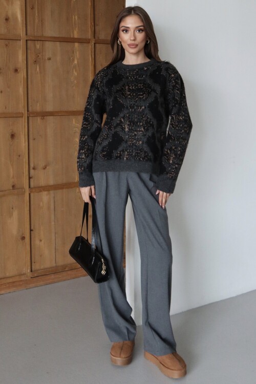 Bisiklet Yaka Desenli Triko Kazak