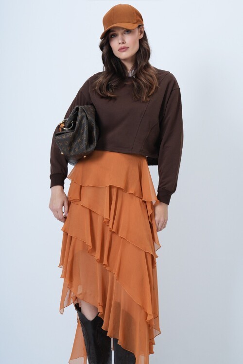 Bisiklet Yaka Dikiş Detaylı Crop Sweatshirt