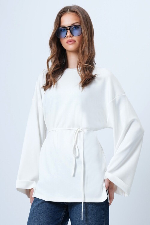 Bisiklet Yaka Duble Kol Yanı Yırtmaçlı Bluz