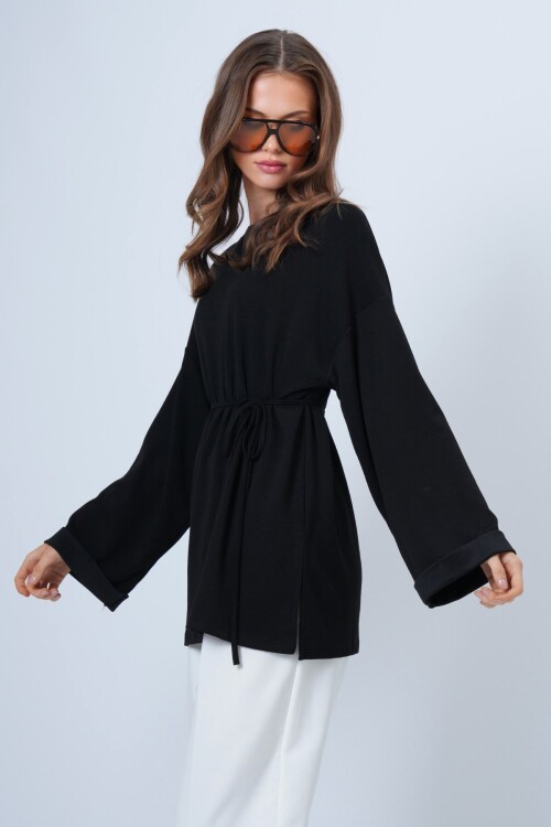 Bisiklet Yaka Duble Kol Yanı Yırtmaçlı Bluz