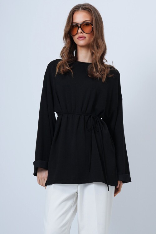 Bisiklet Yaka Duble Kol Yanı Yırtmaçlı Bluz