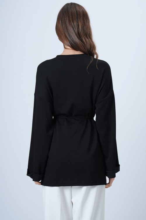 Bisiklet Yaka Duble Kol Yanı Yırtmaçlı Bluz