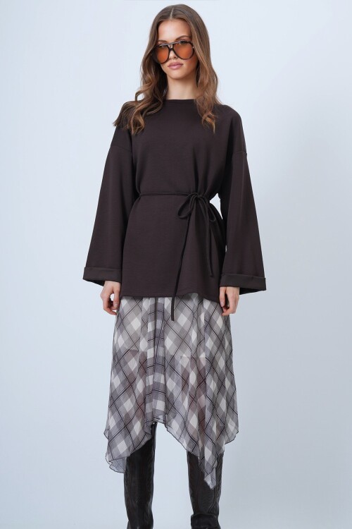 Bisiklet Yaka Duble Kol Yanı Yırtmaçlı Bluz