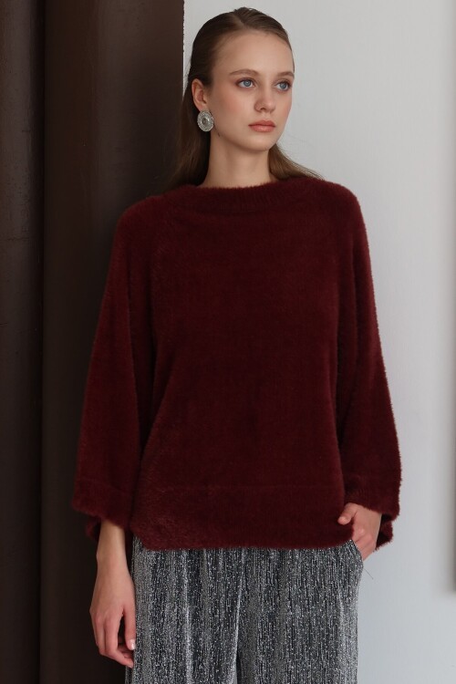 Bisiklet Yaka Geniş Kollu Yumoş Kazak