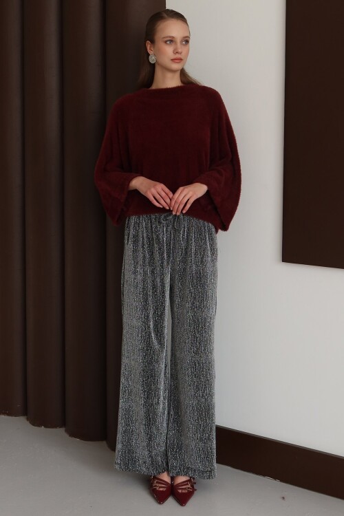 Bisiklet Yaka Geniş Kollu Yumoş Kazak