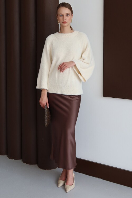 Bisiklet Yaka Geniş Kollu Yumoş Kazak