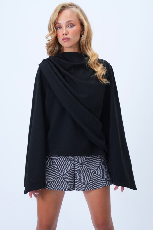 Bisiklet Yaka Kendinden Şal Detaylı Geniş Kesim Tasarım Bluz