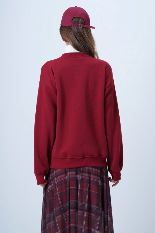 Bisiklet Yaka Nakışlı Ribanalı Uzun Kollu İçi Şardonlu 3 İplik Sweatshirt