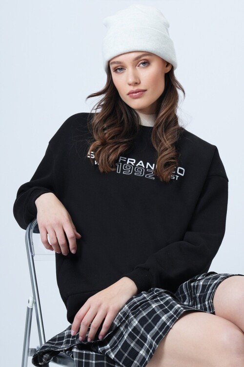 Bisiklet Yaka Oversize Baskılı Sweatshirt
