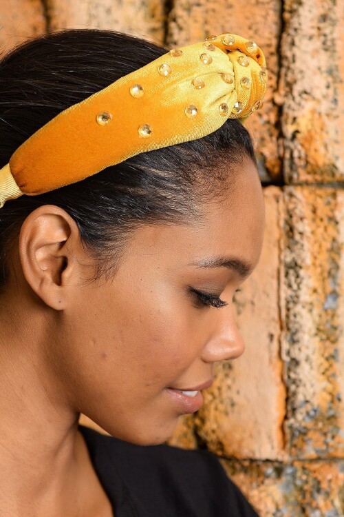 Boncuk Taş Detaylı Taç