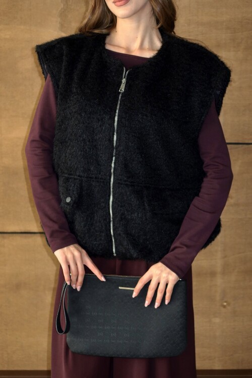 Cep Detaylı Püsküllü Fermaur Kapamalı Yelek