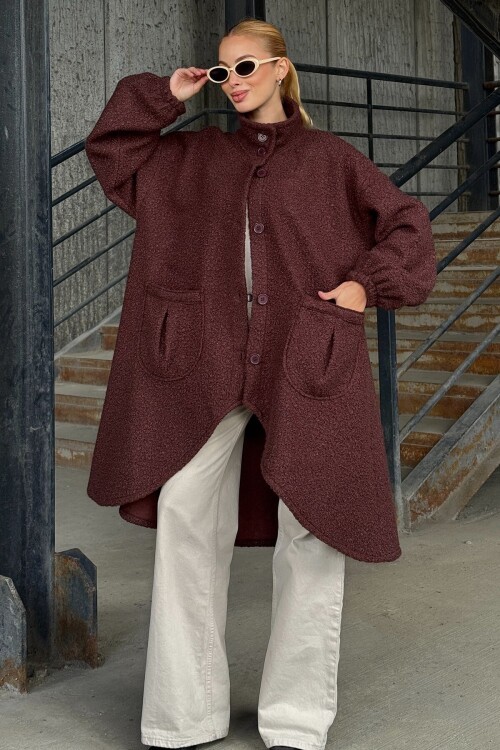 Bordo Çift Cepli Asimetrik Kesim Düğme Kapamalı Astarsız Kaban