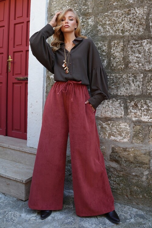 Çift Cepli Bağlama Detaylı Bol Paça Kadife Pantolon