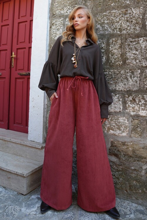 Çift Cepli Bağlama Detaylı Bol Paça Kadife Pantolon