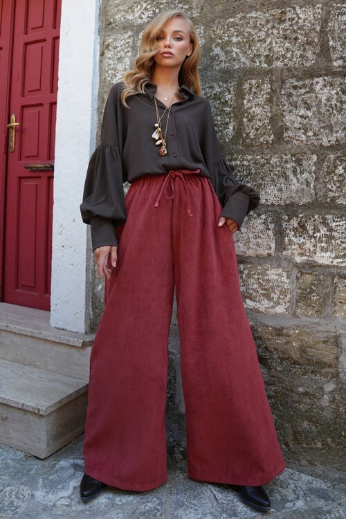 Çift Cepli Bağlama Detaylı Bol Paça Kadife Pantolon