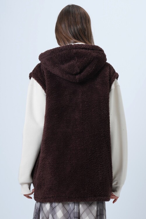 Çift Cepli Fermuar Kapamalı Peluş Yelek