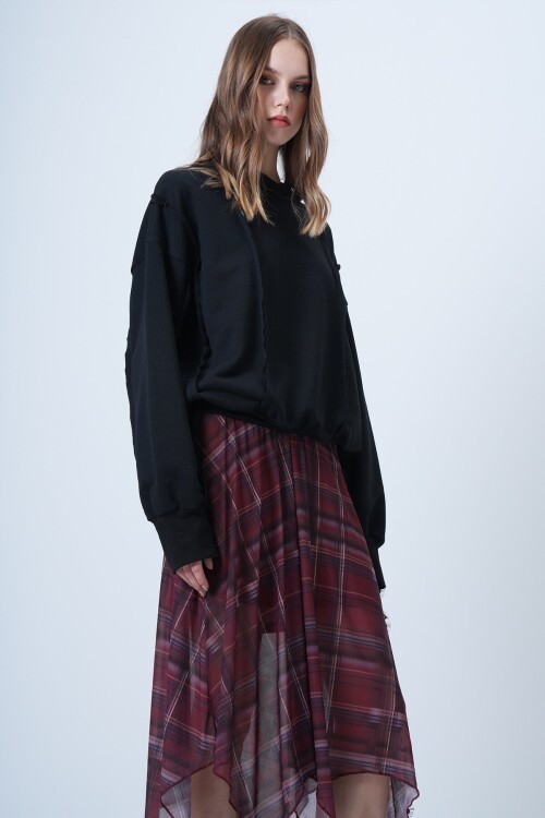 Dikiş Detaylı Oversize Tasarım Sweatshırt