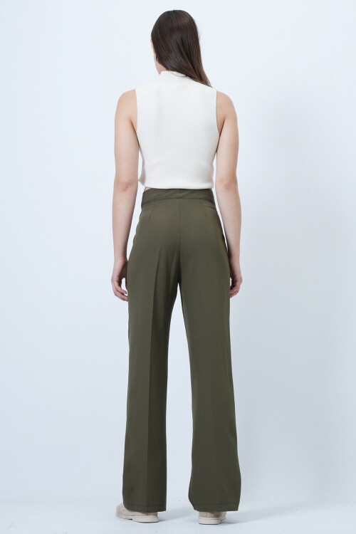 Düğme Kapamalı Çift Cepli Palazzo Pantolon