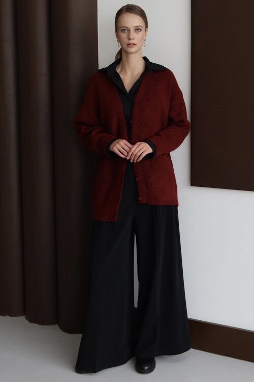 Düğme Kapamalı Fitilli Uzun Triko Hırka