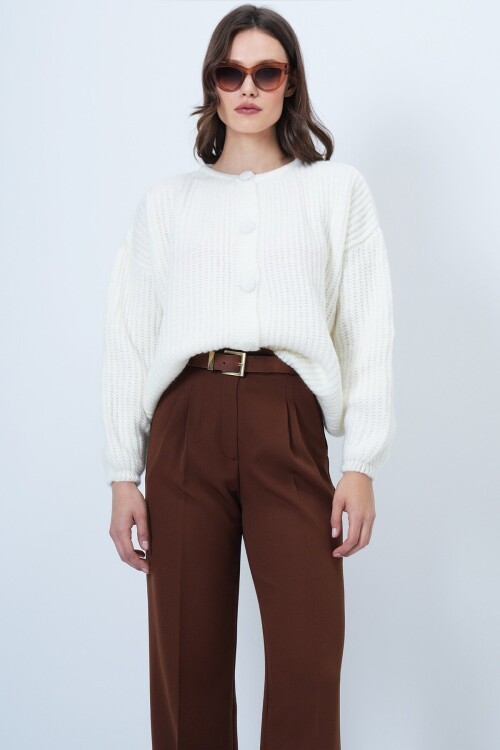 Düğmeli Bisiklet Yaka Fitilli Triko Hırka