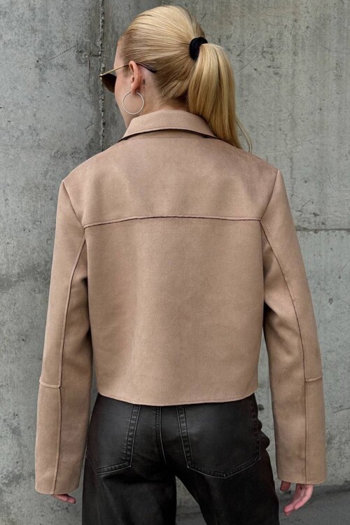 Düğmeli Cep Detaylı Süet Ceket