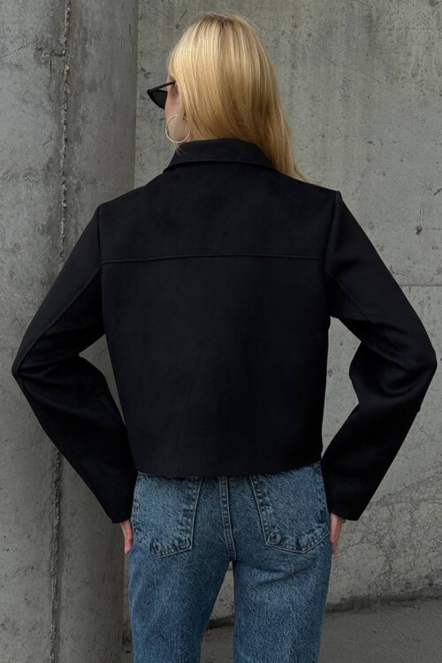 Düğmeli Cep Detaylı Süet Ceket