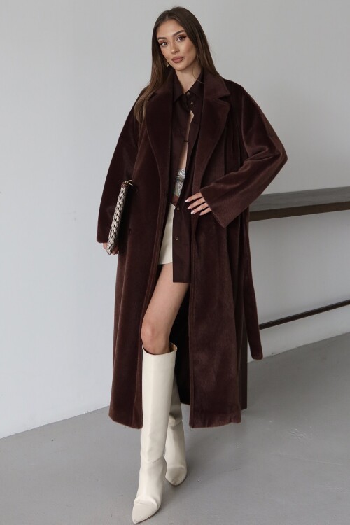 Düğmeli Kuşak Bağlamalı Yumoş Kaban