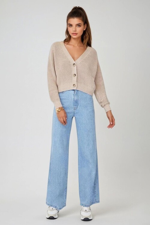 Düğmeli V Yaka Fitilli Triko Hırka