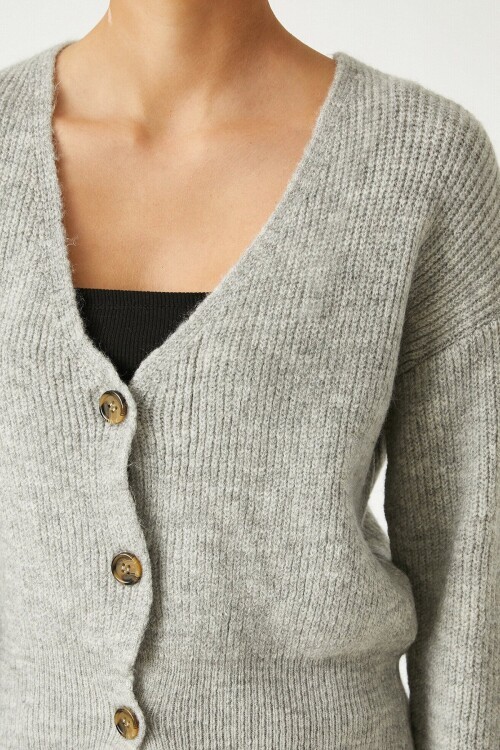 Düğmeli V Yaka Triko Hırka